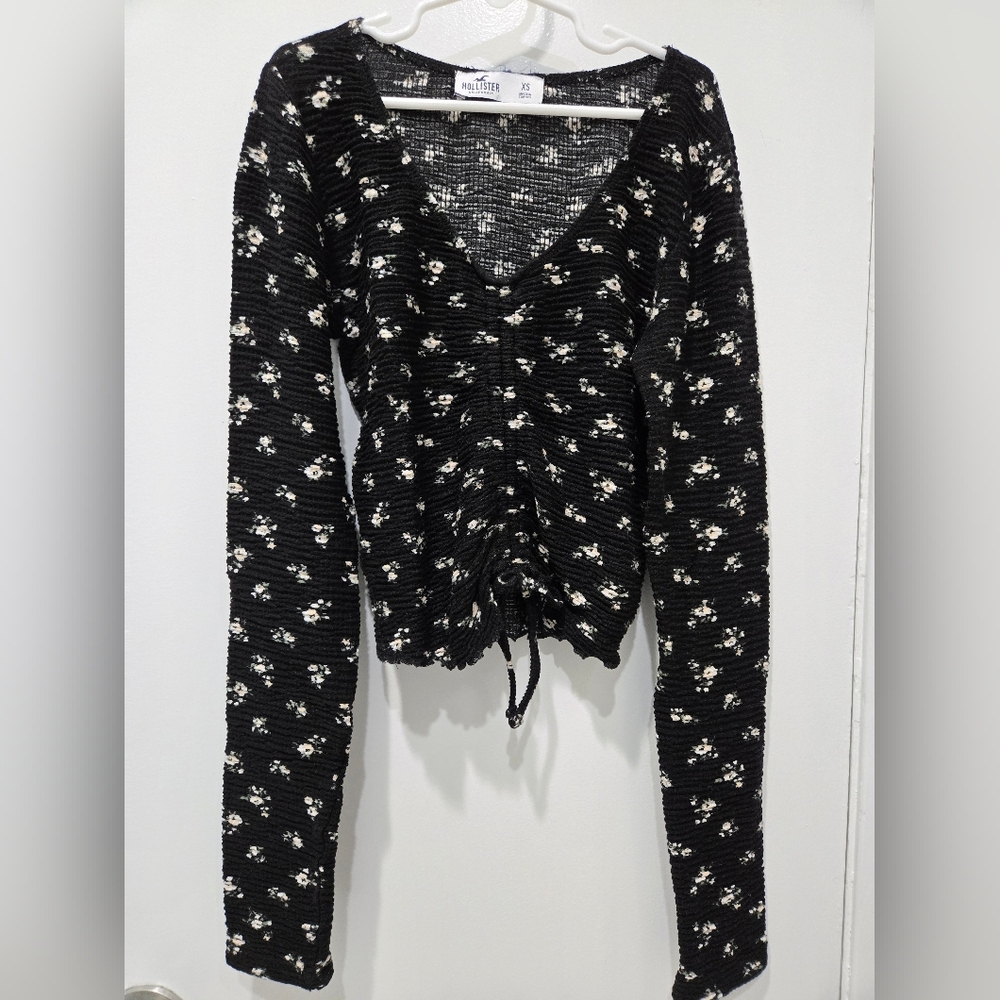 Hollister Black Ruched Tie Front Blouse